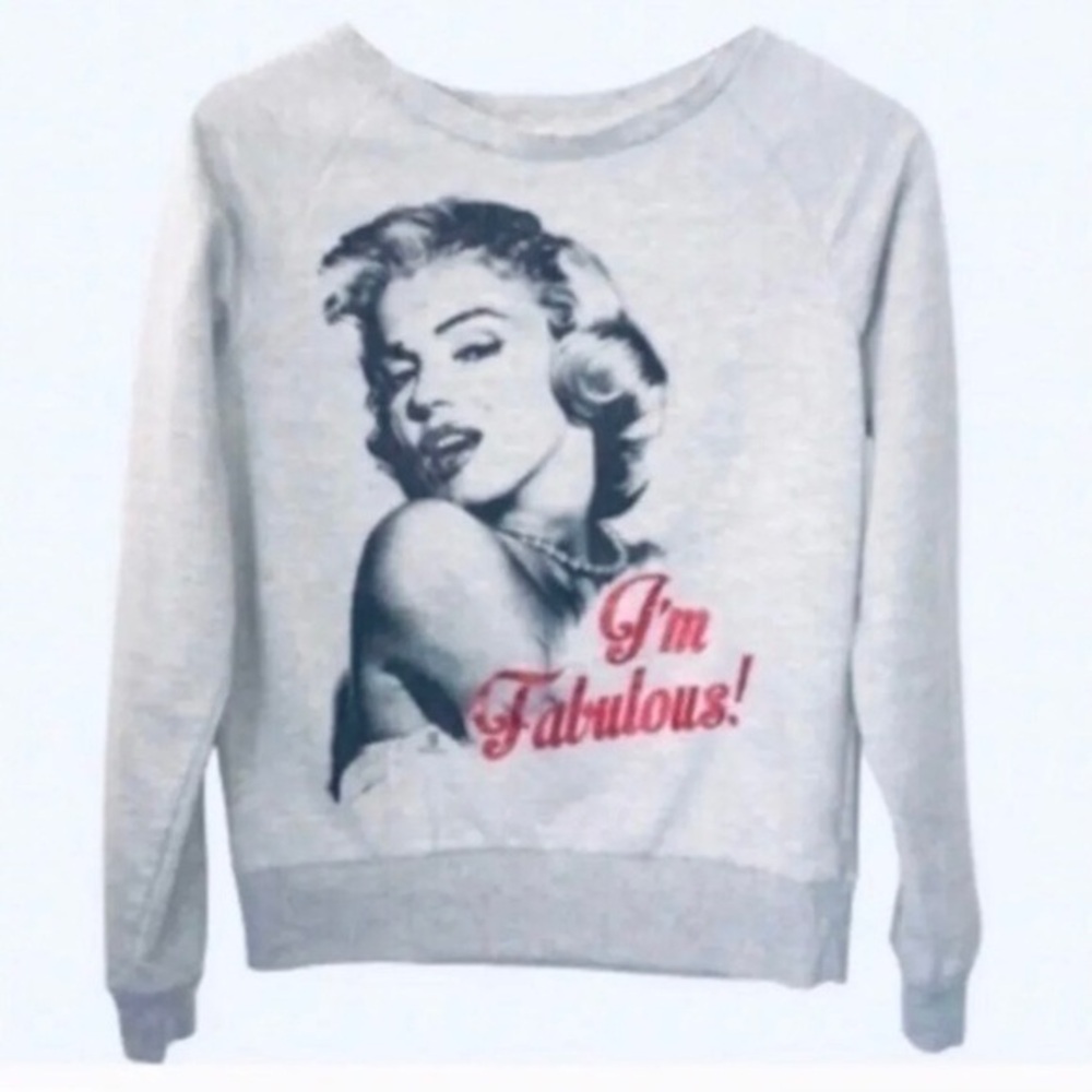 Marilyn Monroe I’m fabulous gray sweatshirt Small